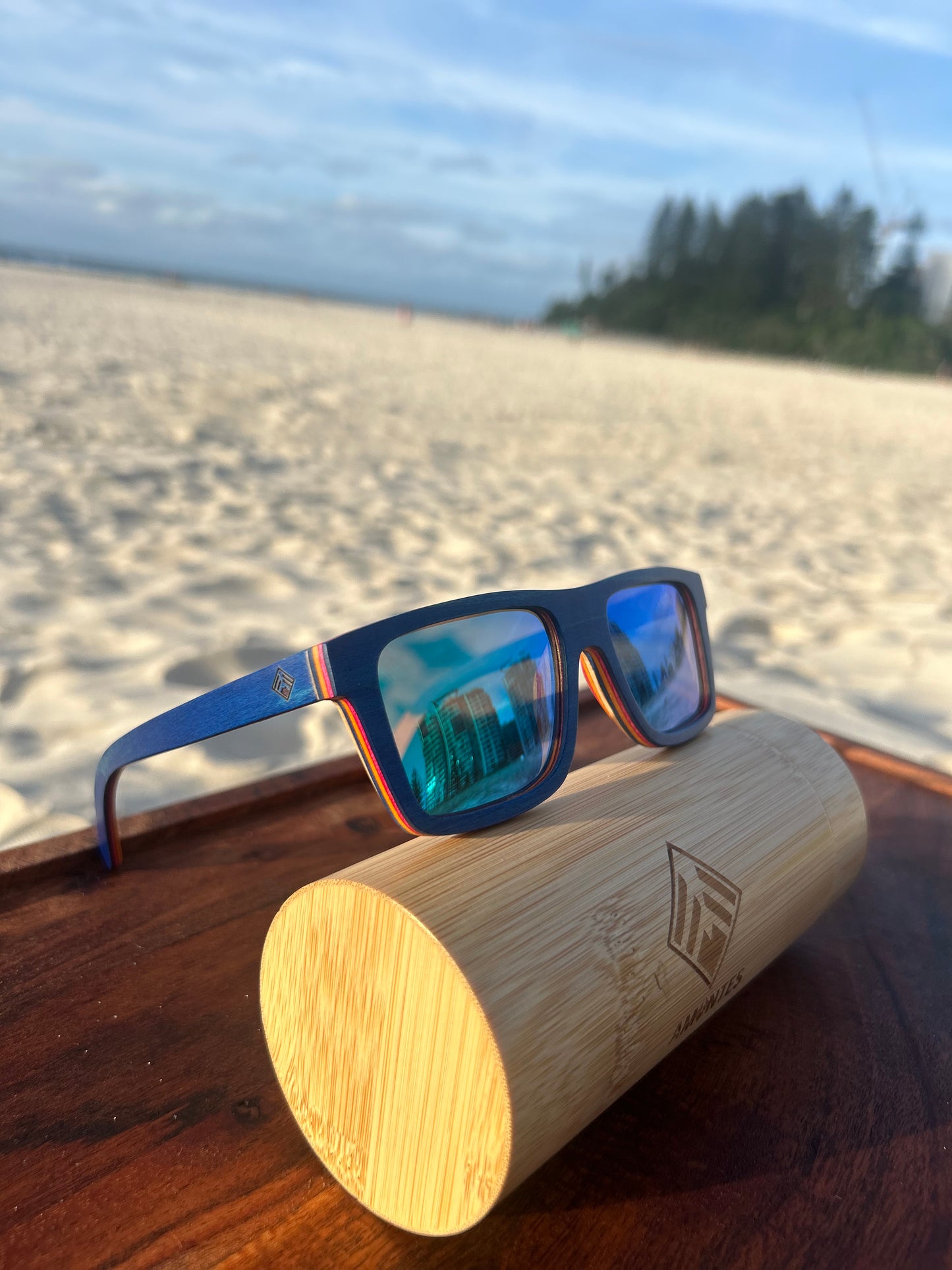 Wooden Sunglasses Polarized lens Square Style